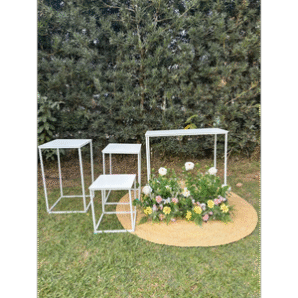 Kit Mobiliário + Tapete + Flores de chão